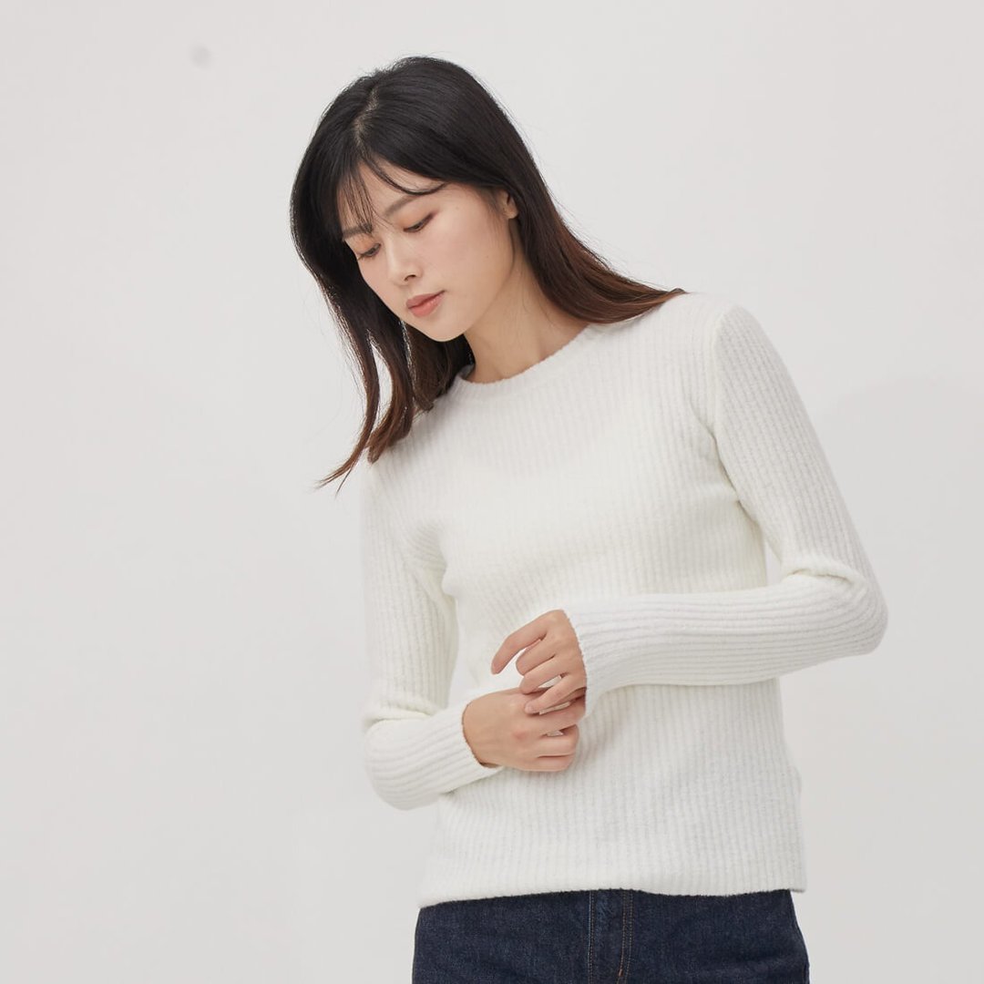 Lola圆领罗纹合身针织毛衣/白 - 女装针织衫/毛衣 - 其他人造纤维 白色