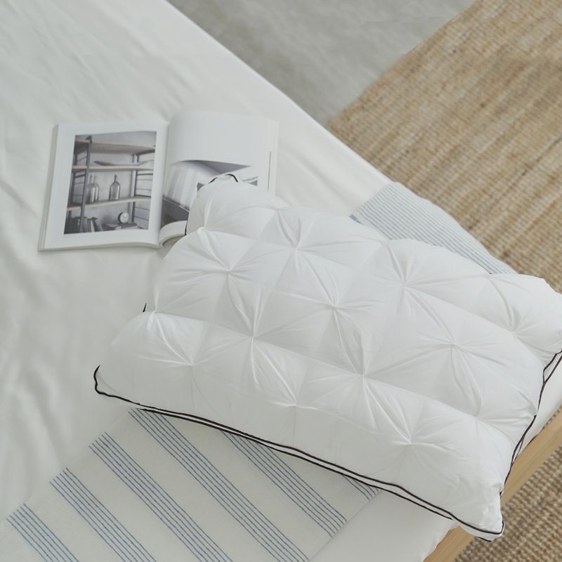 可水洗纯棉3D立体双车边钻石枕/拉链开口/台湾制 - 枕头/抱枕 - 棉．麻 多色