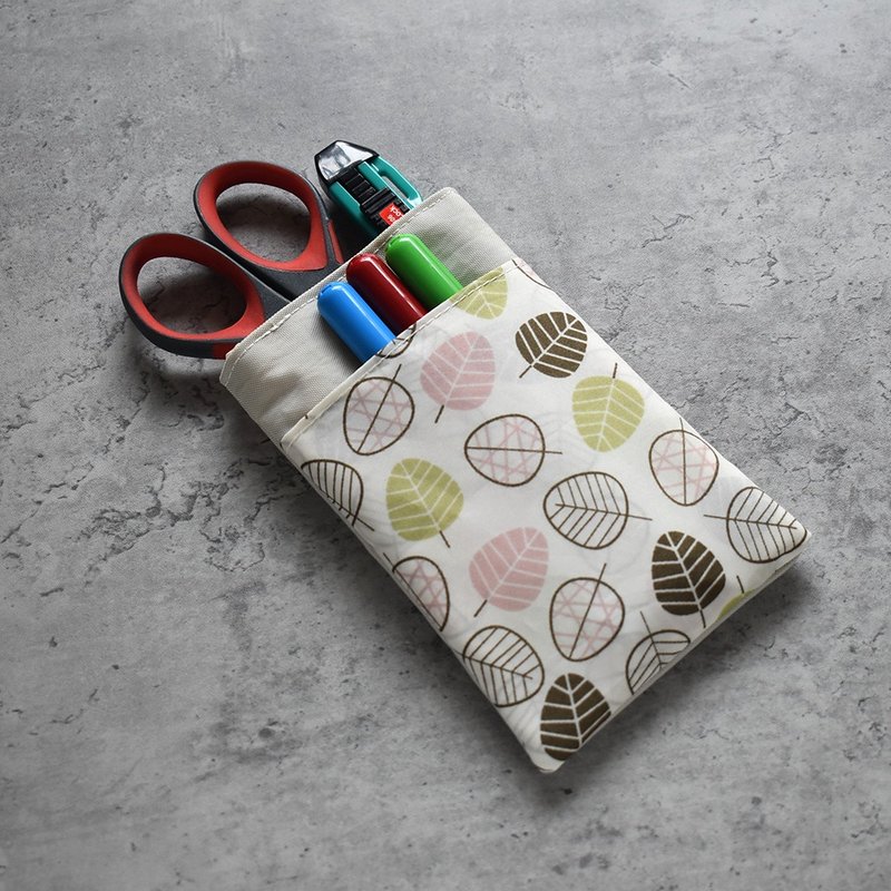 双层口袋型医师袍笔袋_小叶飘飘 - 铅笔盒/笔袋 - 尼龙 绿色