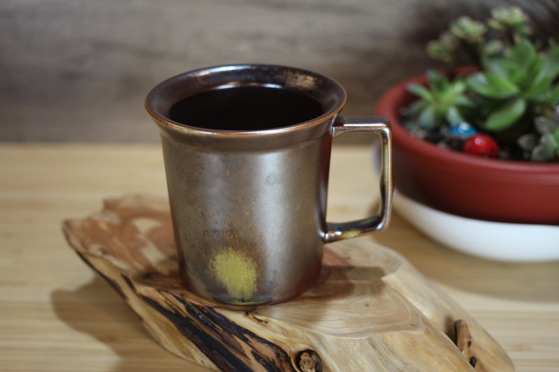 【送礼好物】240ml 柴烧古铜金 方韵杯 咖啡杯 台湾莺歌制 - 咖啡杯/马克杯 - 瓷 