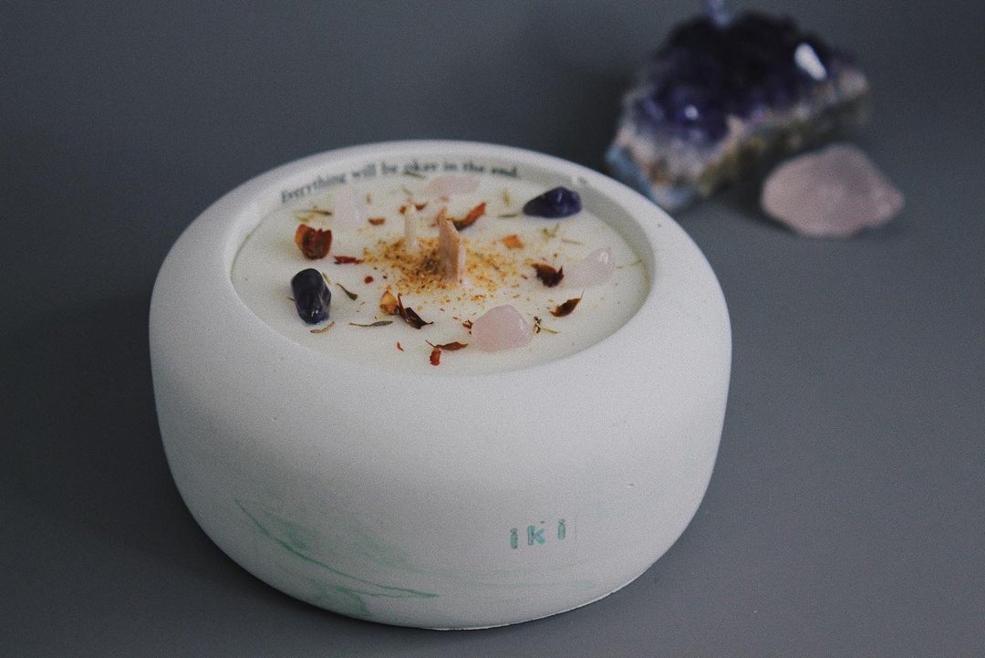 iki scent 脉轮系列-心轮能量蜡烛 - 香薰/精油/线香 - 蜡 