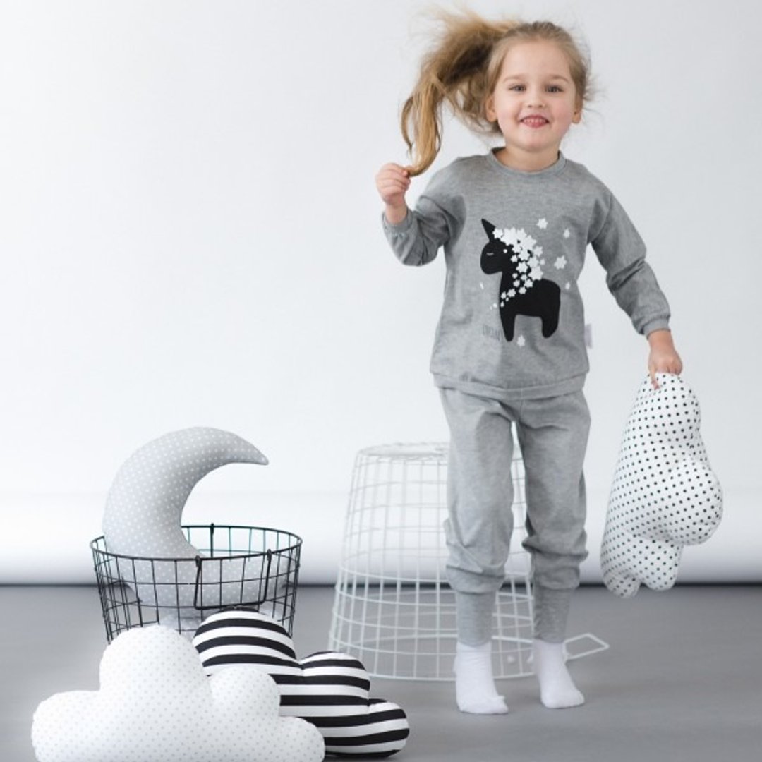 Grey two piece kids pajamas with unicorn - 其他 - 棉 灰色
