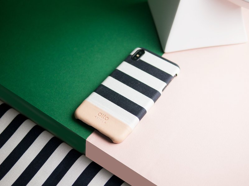 皮革手机壳iPhone XR/XsMax Denim-白条纹 无定制 - 手机壳/手机套 - 真皮 白色