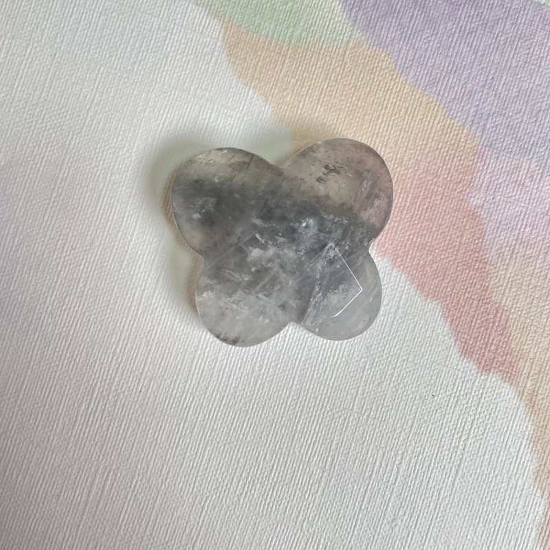 051709云水晶/带孔素材/蝴蝶/晶石/天然/水晶/能量石/原生态/ - 金工/饰品 - 水晶 灰色