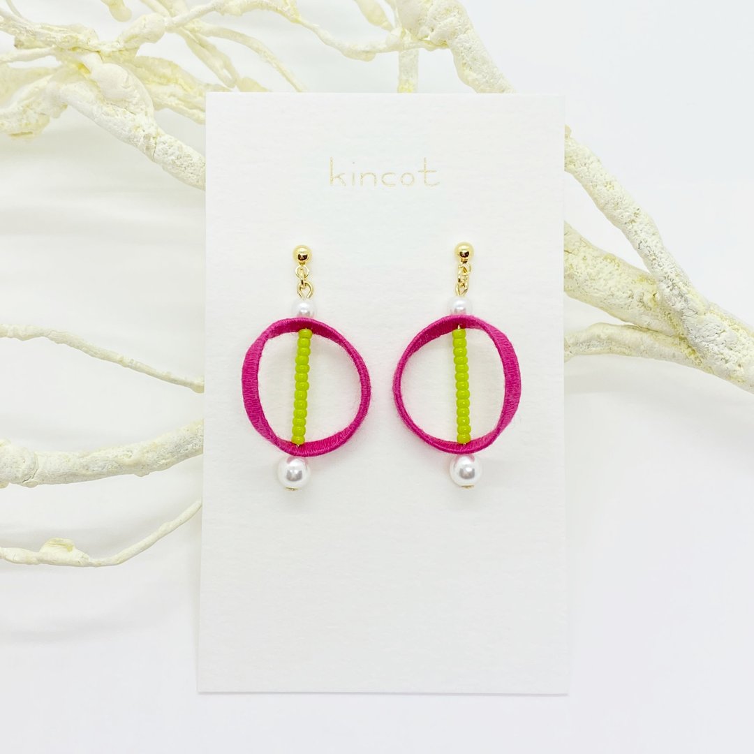 Papillo Floxy Earrings Clip-On[Pink] - 耳环/耳夹 - 绣线 粉红色