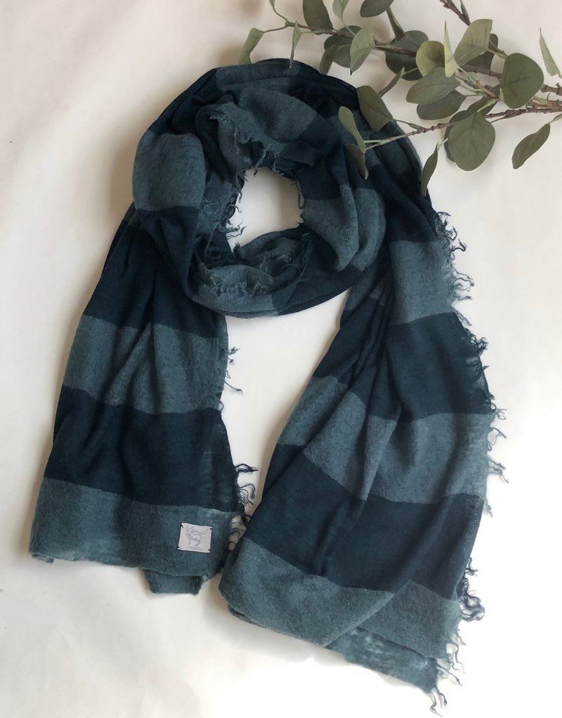 Boiled pashmina wool  knit shawl - 丝巾 - 羊毛 绿色