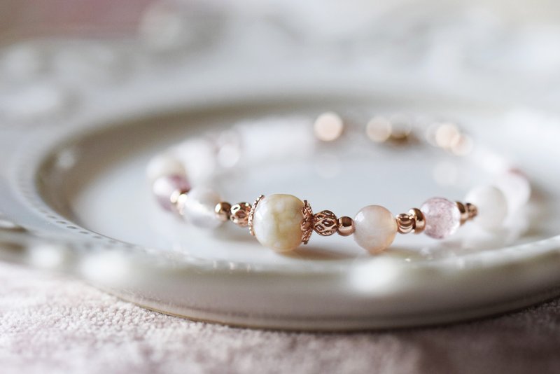 樱花雨。樱花玛瑙 草莓晶 马粉 14K 玫瑰金 天然石水晶 手链 - 手链/手环 - 水晶 粉红色