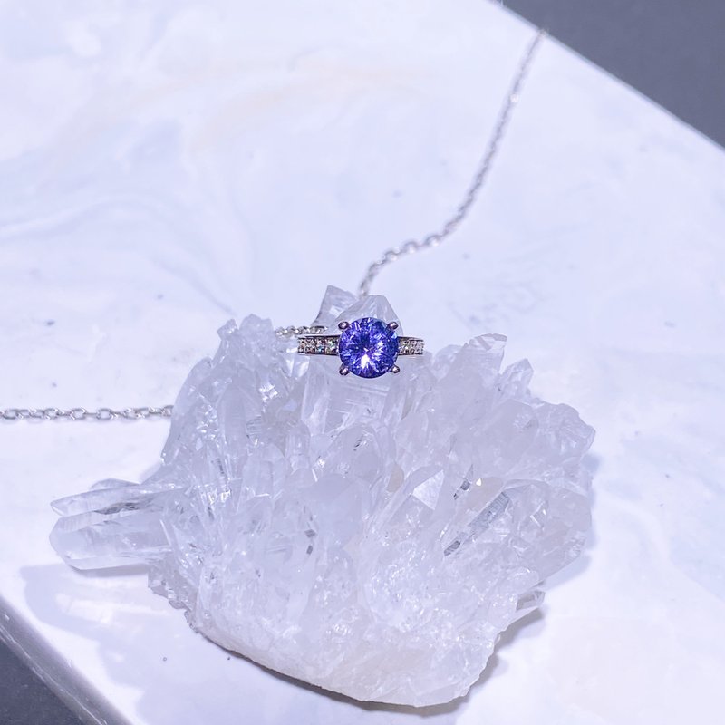 天然丹泉石 天然宝石 小戒指造型宝石项链 0.50克拉 925纯银 - 项链 - 宝石 蓝色