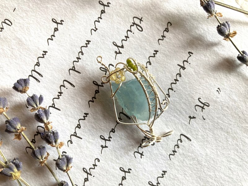 金属编织夏日鸡尾酒吊坠 - 项链 - 铜/黄铜 多色