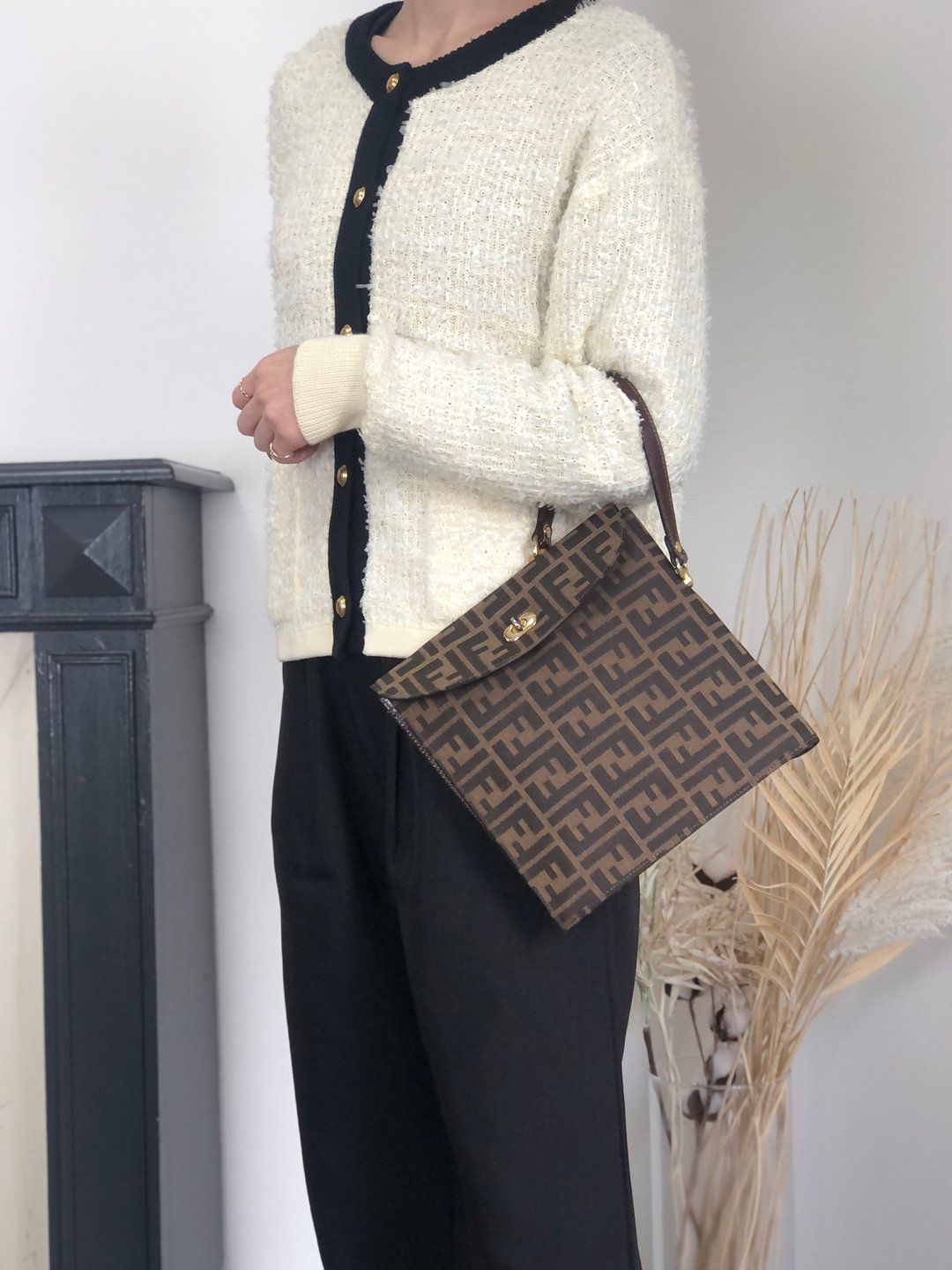 【VintageShop solo 日本直送中古包专卖店】FENDI 芬迪 经典 FF 压花 拼接 手提包 棕色 扭锁 缇花 单柄 复古 5pdvzg - 手提包/手提袋 - 棉 咖啡色