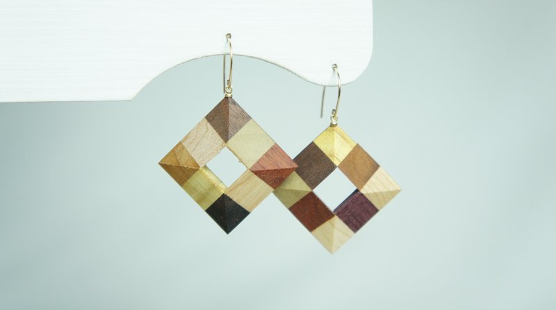 Wood Crystal Square Earrings - 耳环/耳夹 - 木头 咖啡色