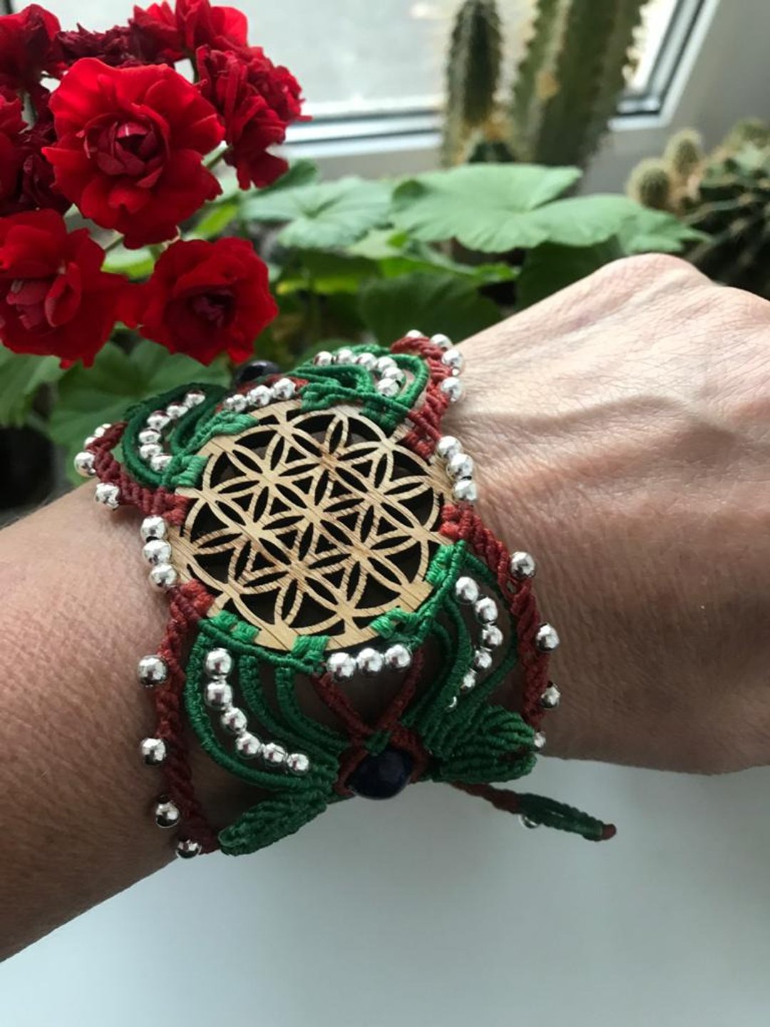 Lapis Lazuli Flower of Life Watch bracelet macrame - 手链/手环 - 木头 咖啡色