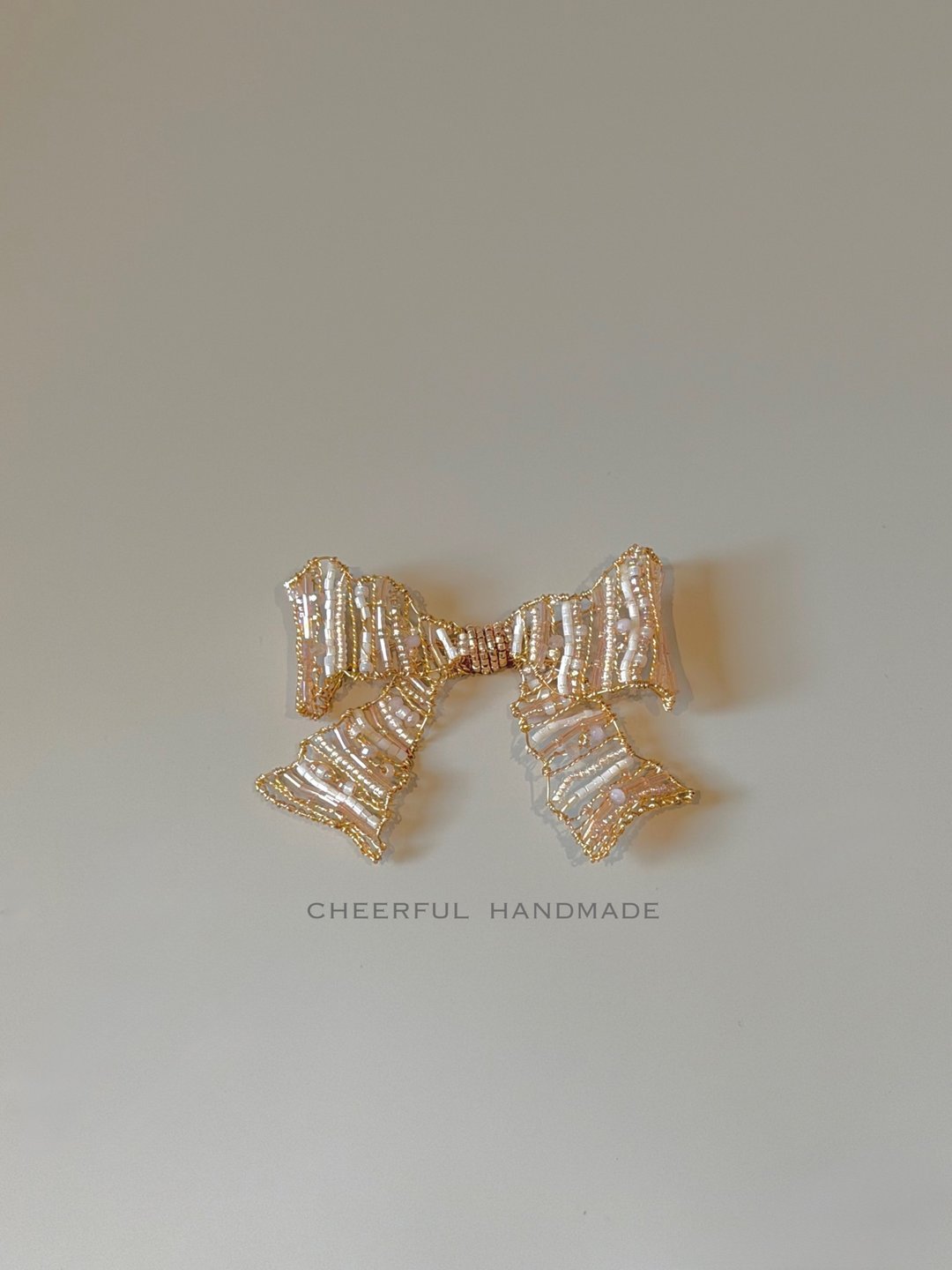 CHEERFUL HANDMADE 手工编珠金属轻型扭动蝴蝶结发饰 - 发饰 - 其他金属 粉红色