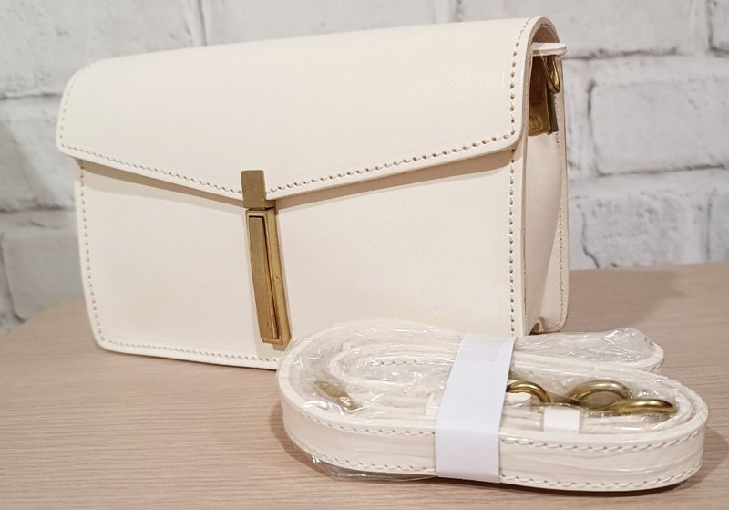 米白色斜背包 - 侧背包/斜挎包 - 真皮 白色