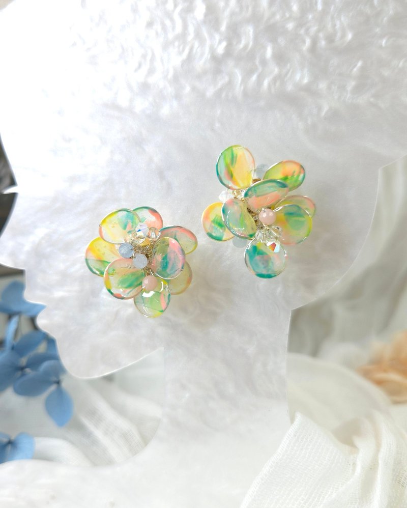 吉维尼的春天油画风水晶花树脂耳环 - 耳环/耳夹 - 树脂 多色