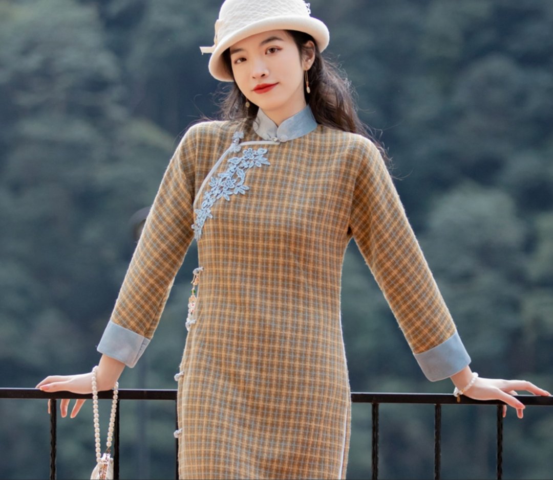 江晚吟 新中式復古 高级古法旗袍 - 旗袍 - 其他材质 黄色