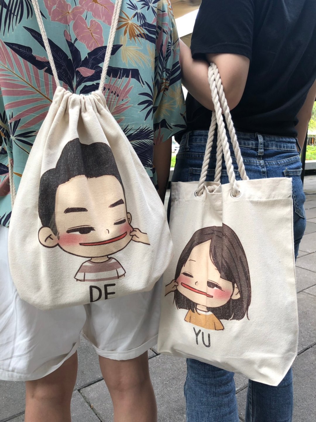 手绘Q版【后背束口袋&麻绳提袋】多绘师多款商品及绘制风格可订制 - 束口袋双肩包 - 棉 透明