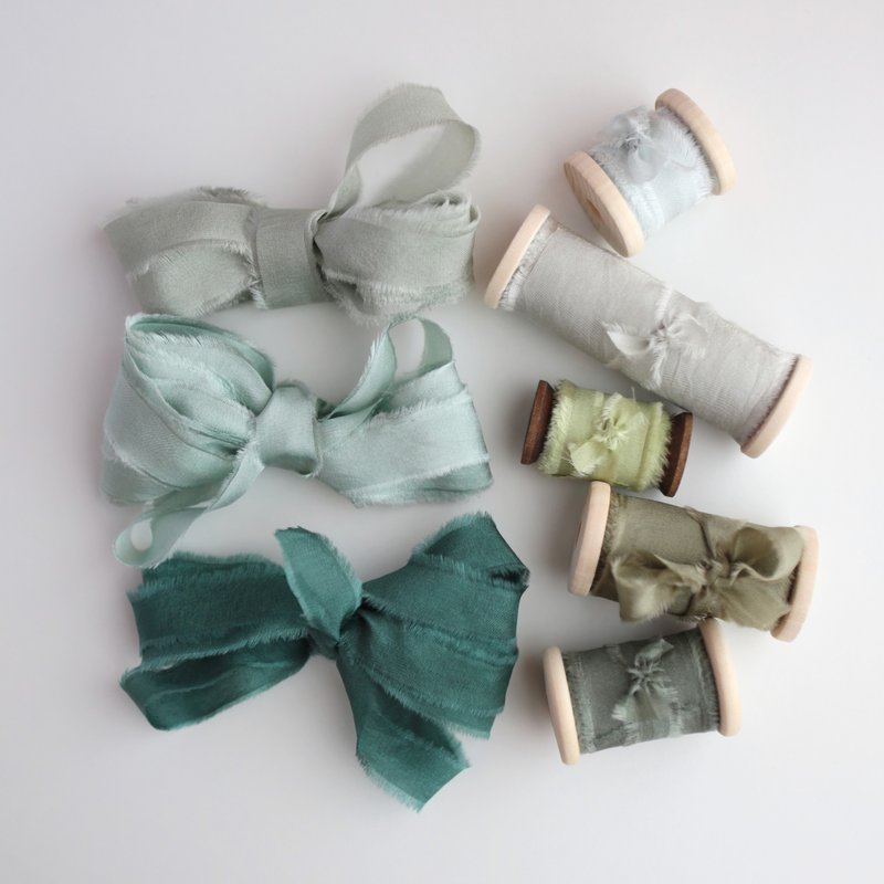 Assorted Collection Hand Dyed Silk Ribbons / Set of 8 - 包装材料 - 丝．绢 绿色