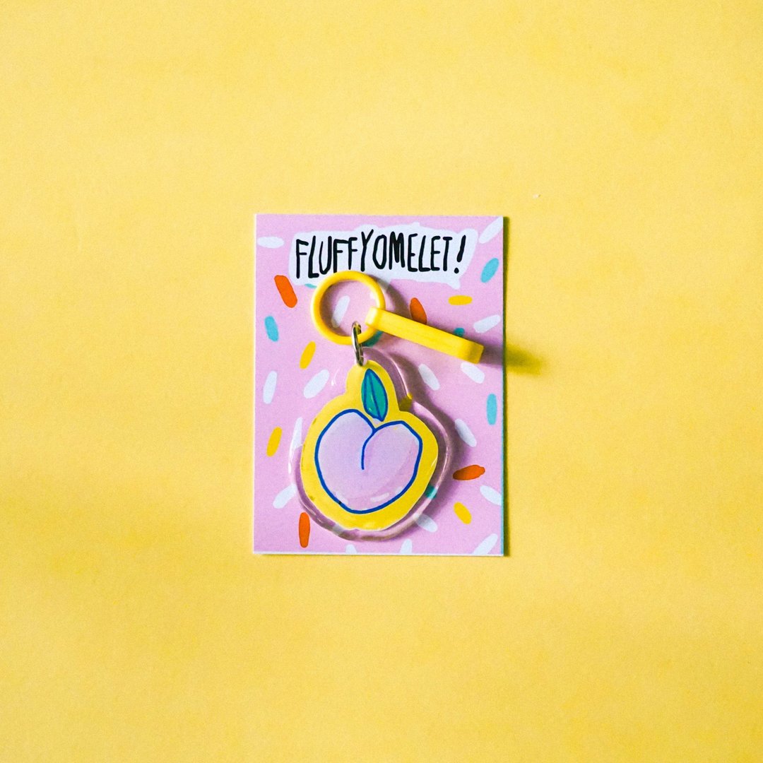 Keychain / Pin / Phone Grip Peachy - 吊饰 - 压克力 粉红色