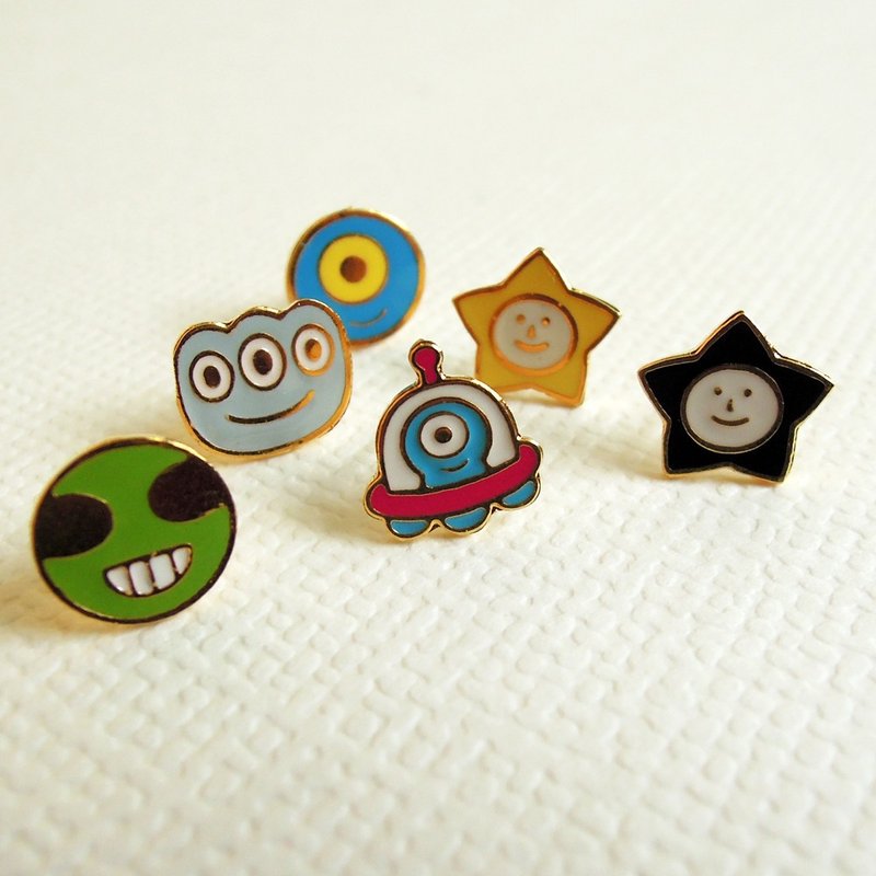 y星球 x Little OH! 手作耳环联名款 - 耳环/耳夹 - 其他金属 多色