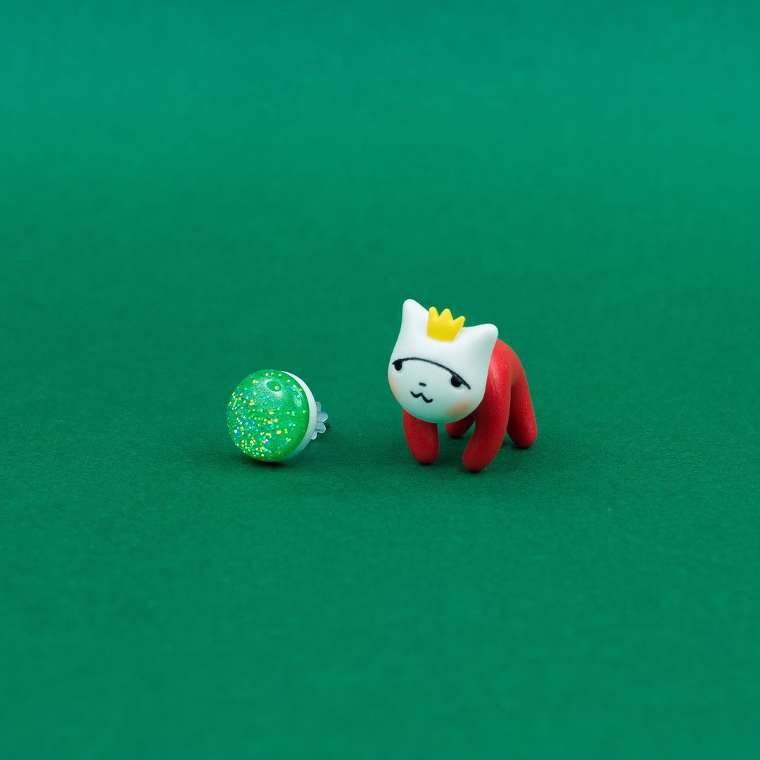 Frida Earrings - Polymer Clay Earrings, Handmade & Handpaited Catlover Gift - 耳环/耳夹 - 粘土 多色