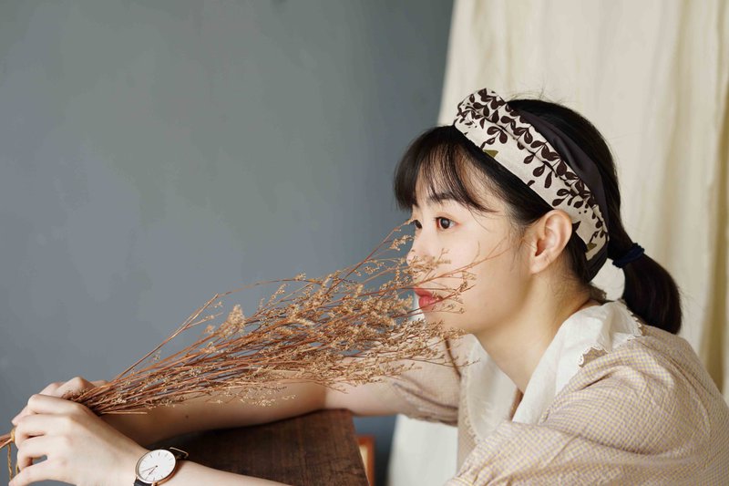 wabisabi日式四色配色交叉松紧发带-春日嫩芽-卡其 - 发带/发箍 - 棉．麻 卡其色
