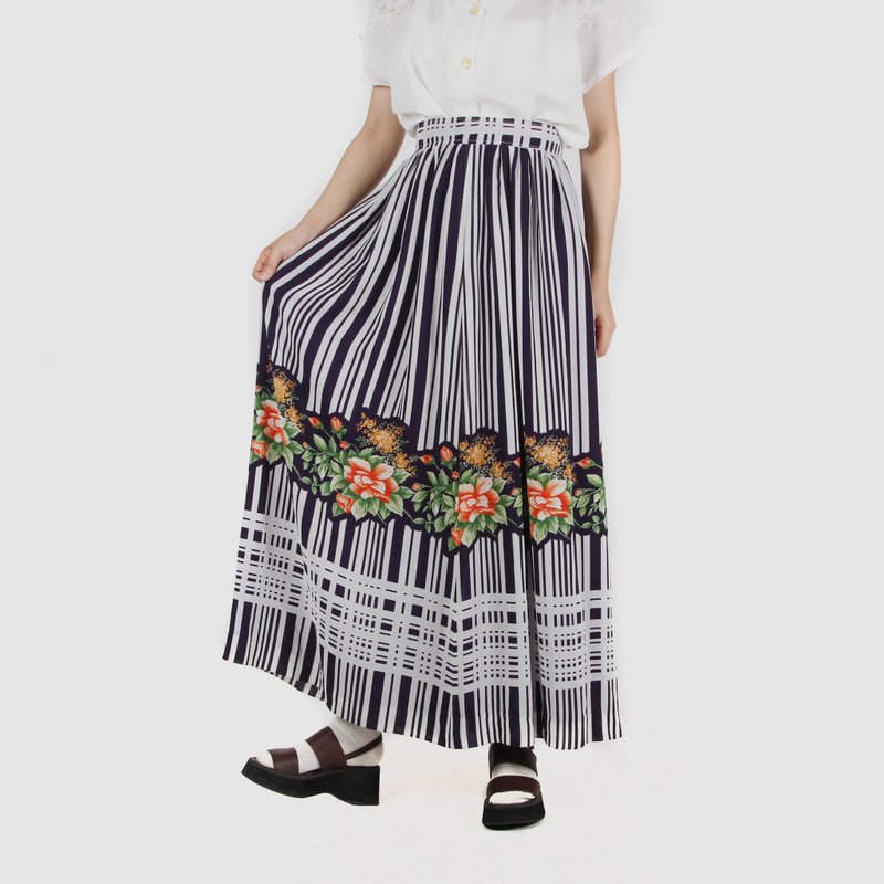 【蛋植物古着】庭园深几许印花古着长裙 - 裙子 - 聚酯纤维 