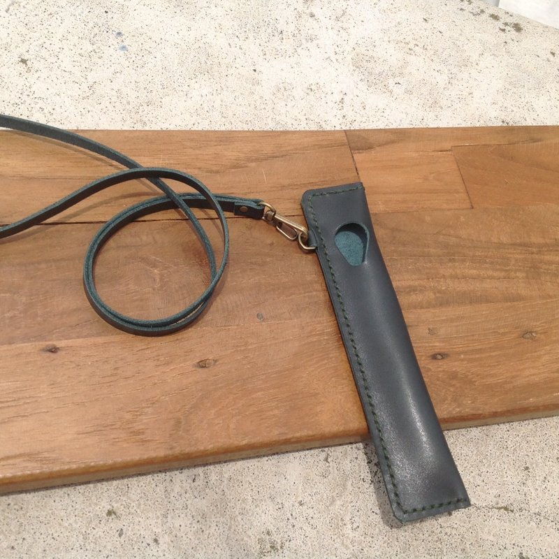 (可挂式)钢笔套,笔插,铅笔盒,笔袋 单支手缝,真皮挂带深墨绿色 - 铅笔盒/笔袋 - 真皮 绿色