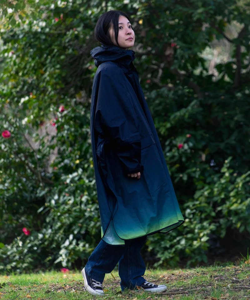 【热门预购】KiU斗篷式雨衣 C款(4色)K163 音乐祭 露营 含发票 - 雨伞/雨衣 - 其他材质 多色