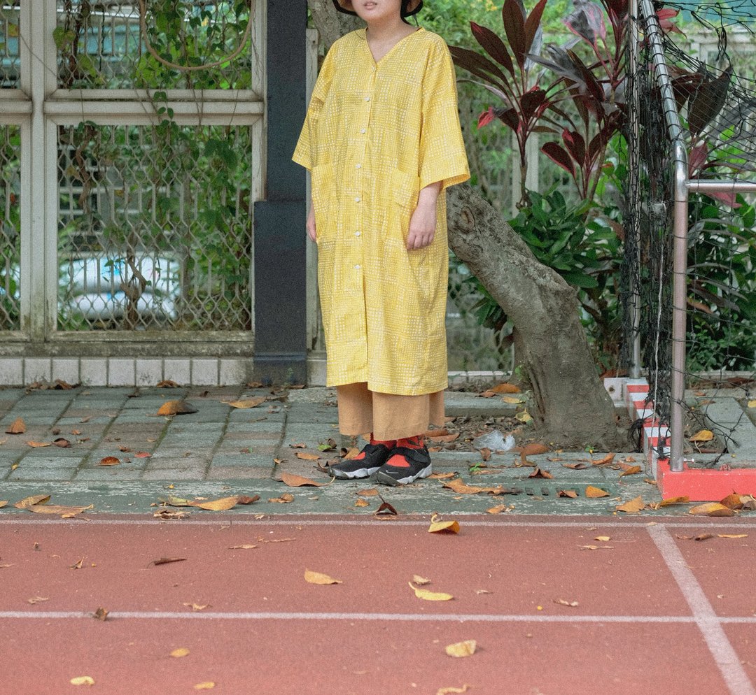 柠檬黄渐变小点 日式宽袖洋装衬衫 - 女装上衣 - 棉 黄色