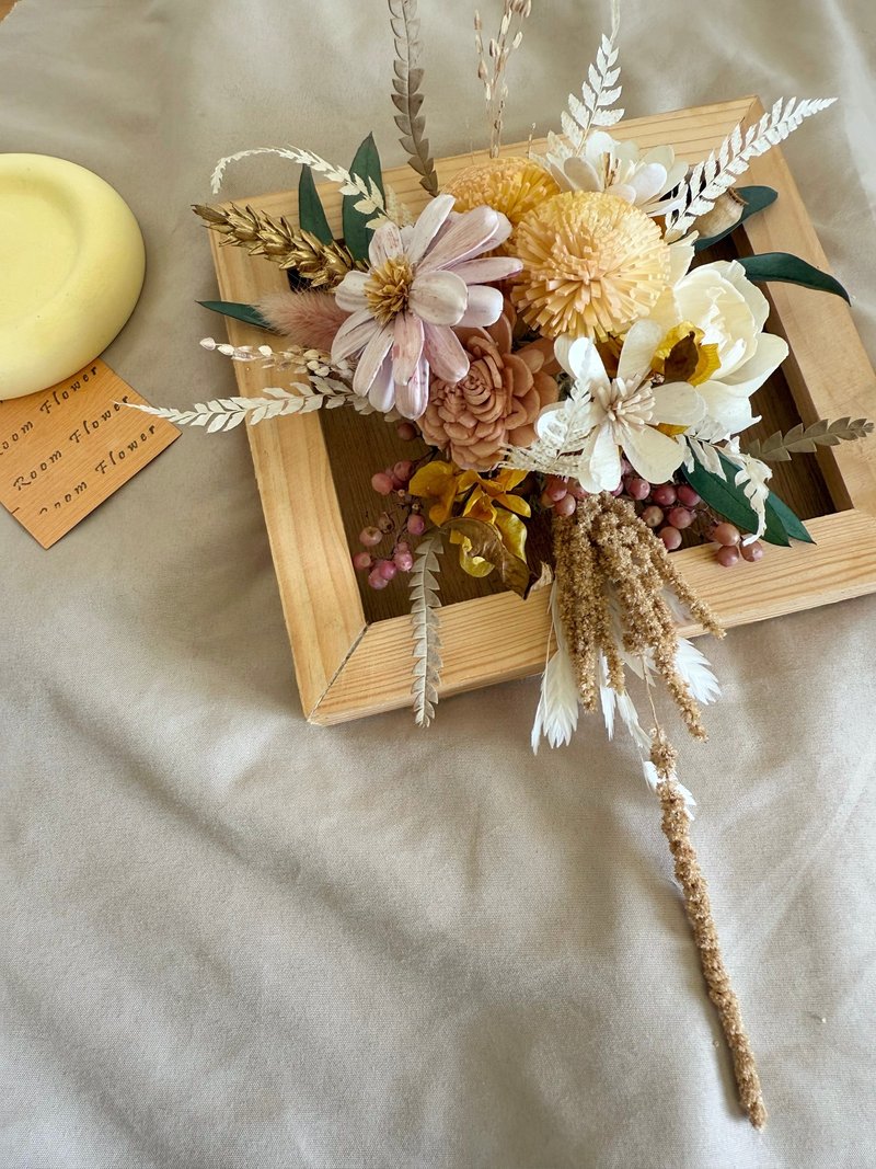 干燥花相框 木框壁饰 居家装饰 立体相框 拍照道具 - 干燥花/捧花 - 植物．花 黄色