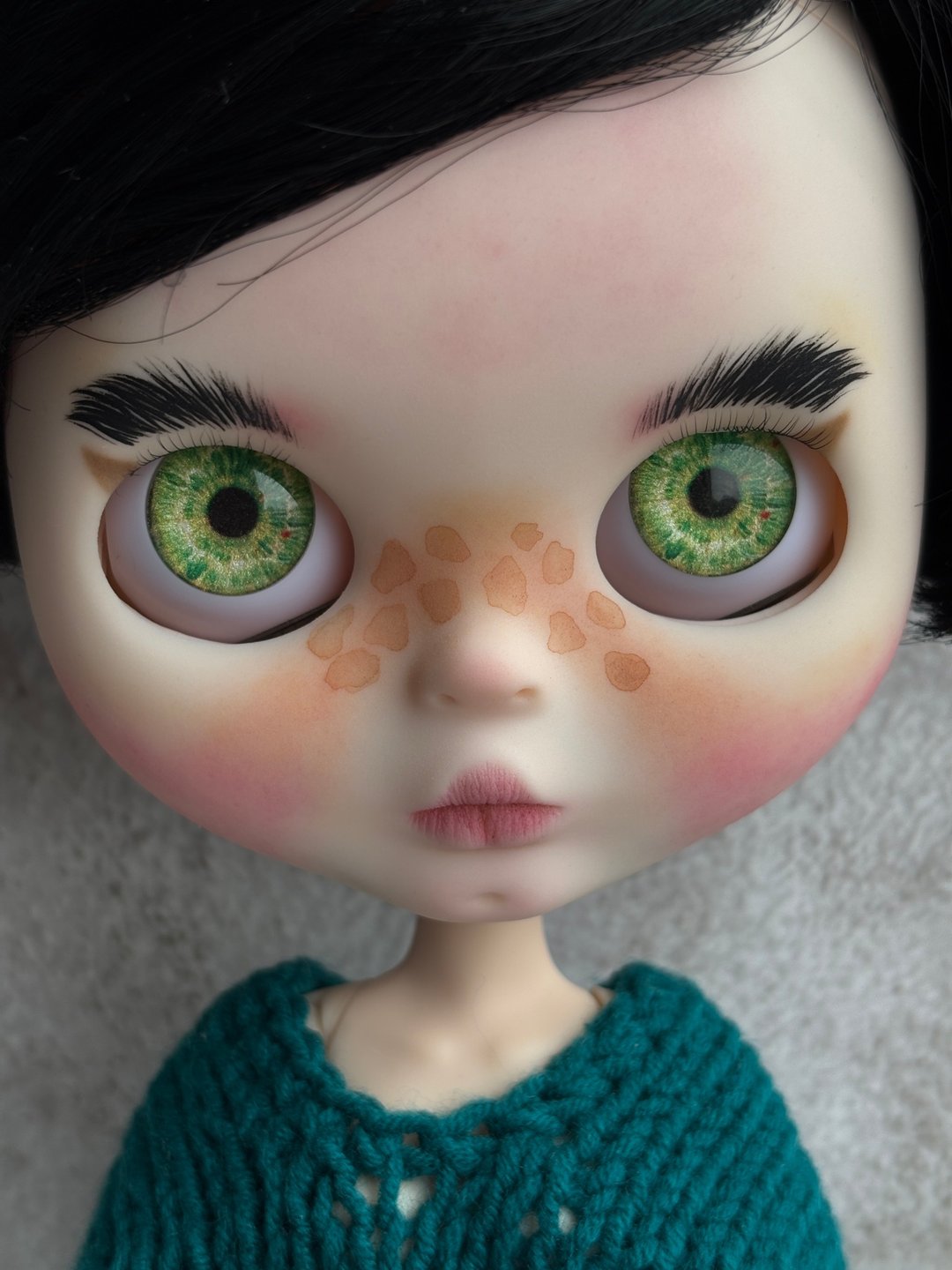定制化 Blythe 娃娃 黑发 OOAK 娃娃 - 玩偶/公仔 - 塑料 咖啡色