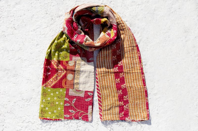 快速到货 限量一件 手缝纱丽布丝巾 / 刺绣丝巾 / 刺绣围巾 / 手缝纱丽线丝巾 / 纱丽布拼接 - 民族风 绿色稻田与点点水玉 - 丝巾 - 棉．麻 多色