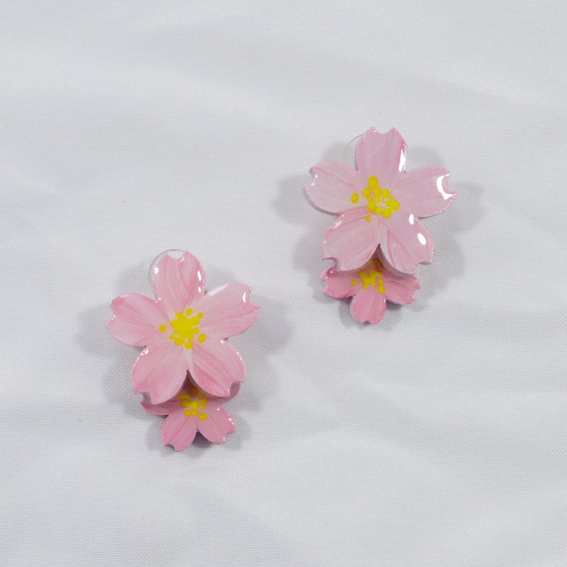 初樱 立体繁复粉色樱花八重樱耳钉 耳饰 艺术感 手绘木制 - 耳环/耳夹 - 木头 粉红色
