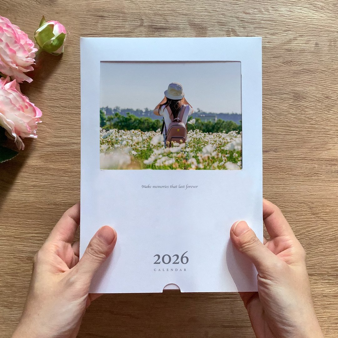 定制化礼物 2026 2027 相片桌历 家人朋友情侣同事 情人节礼盒 - 年历/台历 - 纸 
