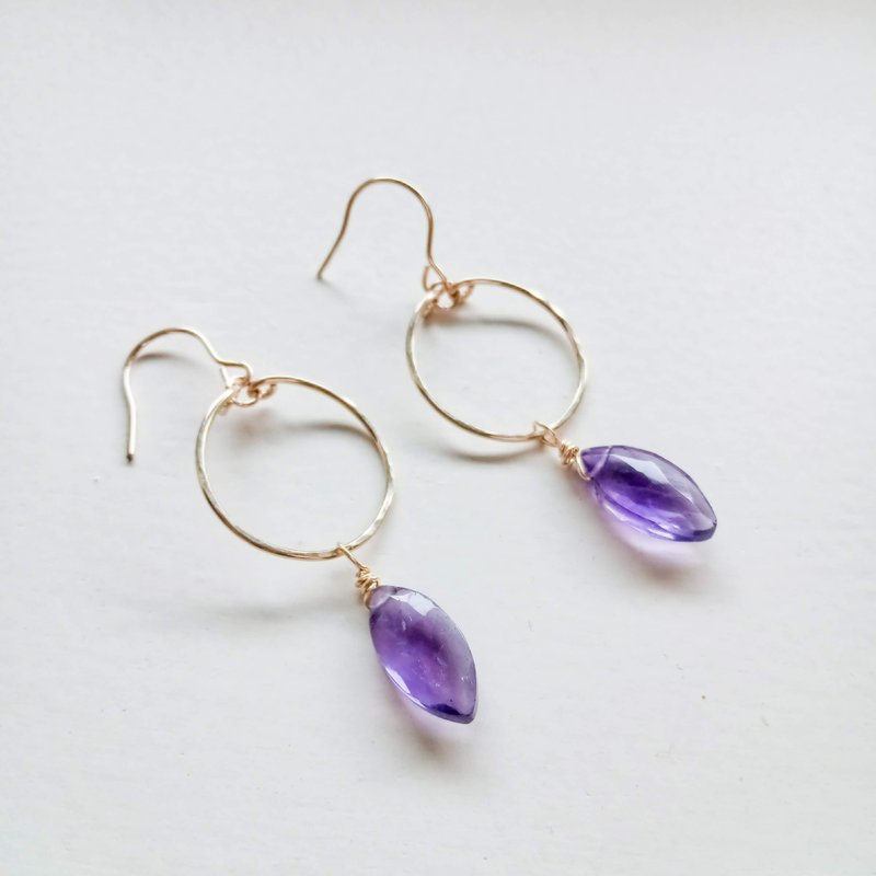 Gem Stone /14KGF   Simple hoop earrings with amethysts - 耳环/耳夹 - 半宝石 紫色