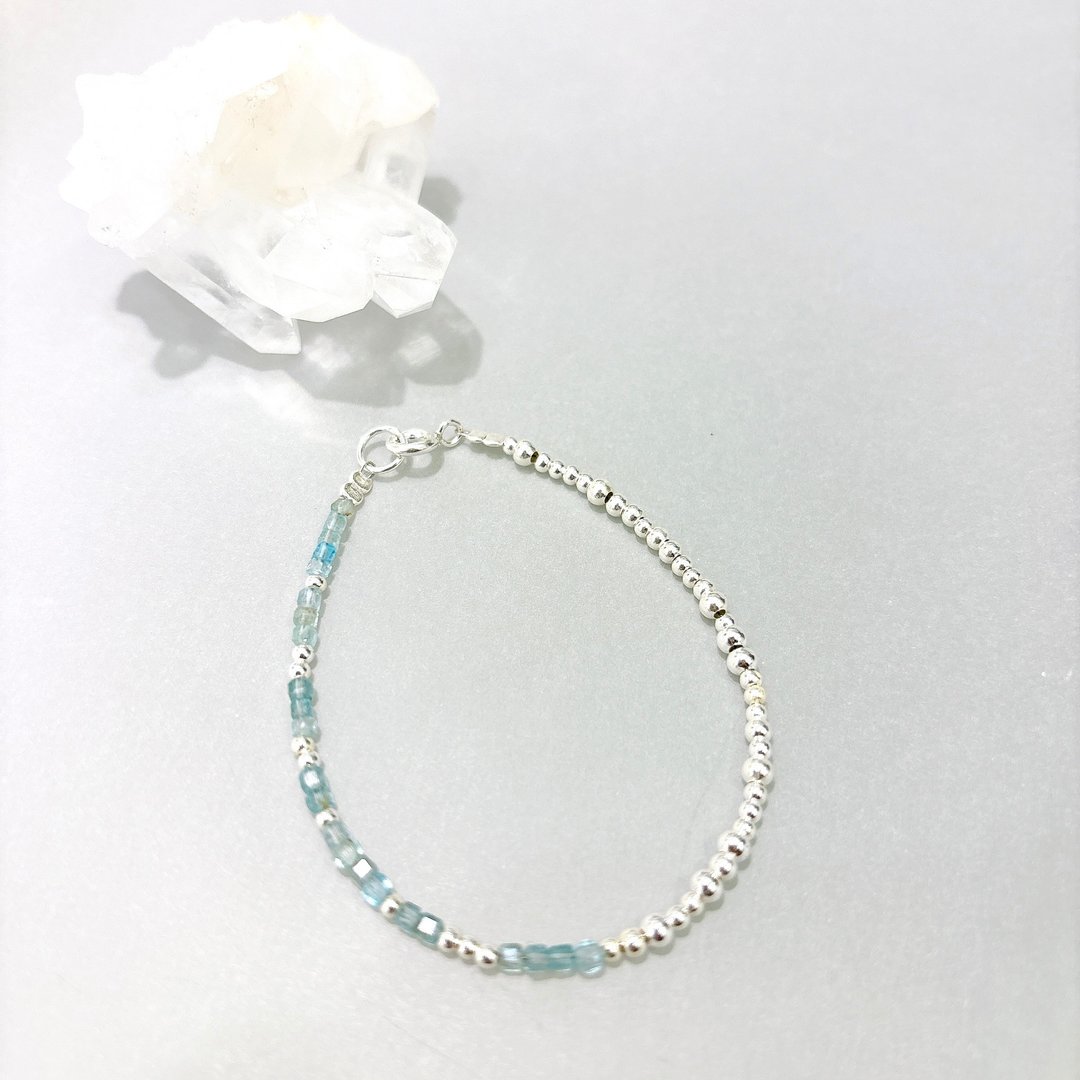 Ops Aquamarine silver bracelet -海水蓝宝/小方糖/细致/银/手链 - 手链/手环 - 宝石 蓝色