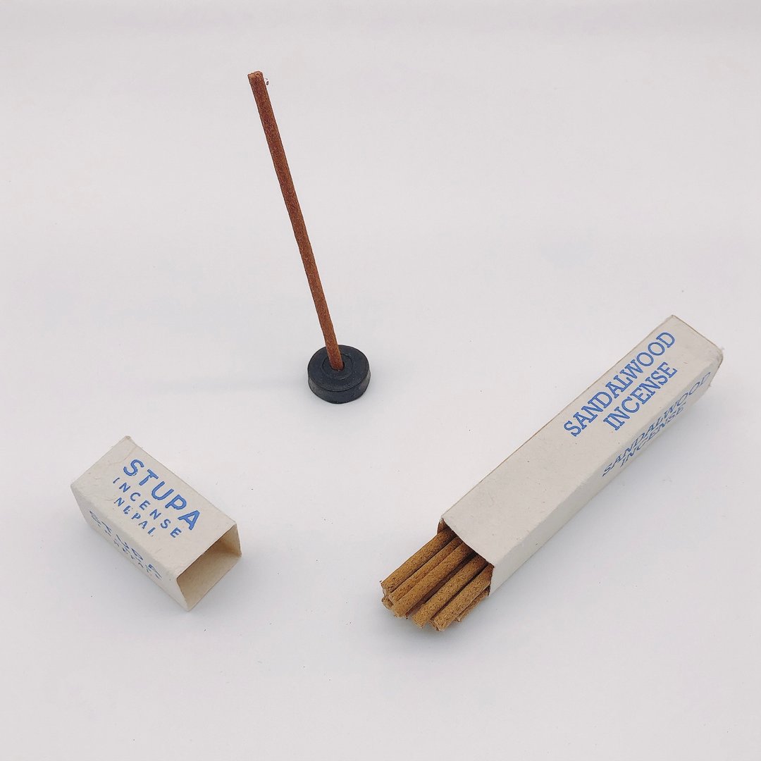 天然草本香氛 尼泊尔Stupa 筒装线香 - 檀香 Sandalwood - 香薰/精油/线香 - 浓缩/萃取物 蓝色