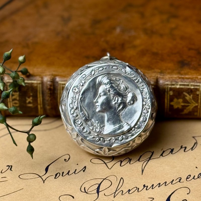 50696-绝美法国古董仕女雕像纯银镜盒 - 收纳用品 - 纯银 