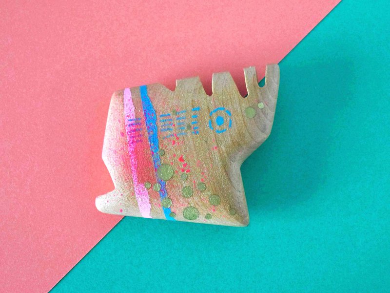 Small Abstract Vanity Hand Mirror (neon pink and light blue) - 彩妆刷具/镜子/梳子 - 木头 粉红色