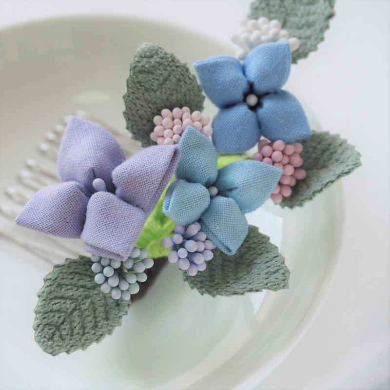 【花嫁】粉紫粉蓝紫阳花绣球花发梳发叉发插 婚礼定制 つまみ细工 - 发饰 - 其他金属 蓝色