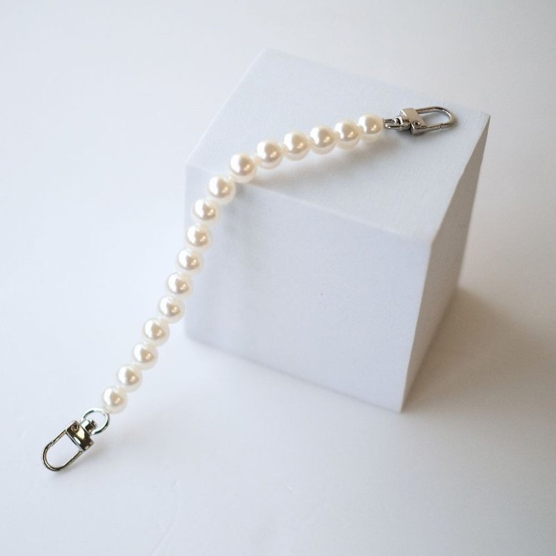法式珍珠链条 短链手链 包包配饰 挂绳 - 挂绳/吊绳 - 其他材质 