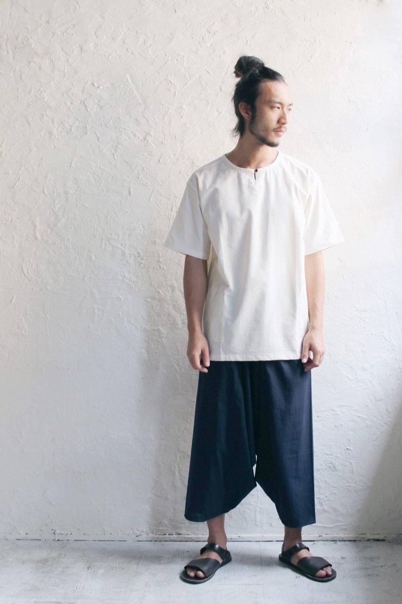 OMAKE 后领Remake刺单扣短袖上衣 - 男装上衣/T 恤 - 棉．麻 白色