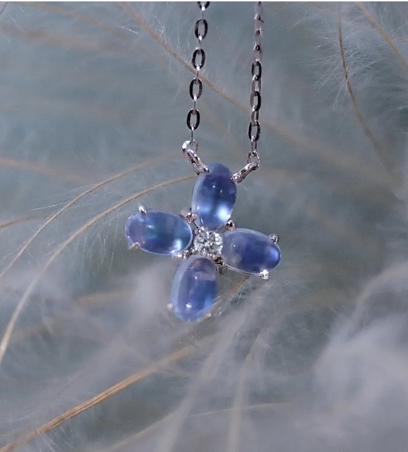 夜瑶-18白K月光石钻坠 - 项链 - 贵金属 透明