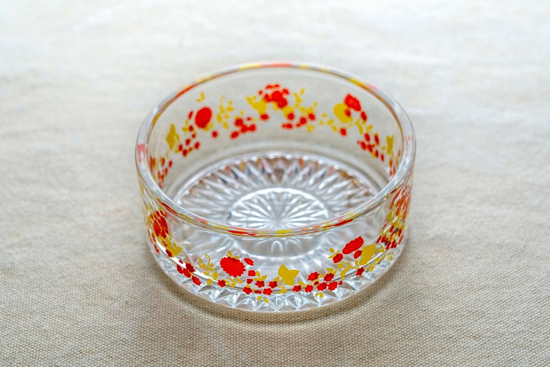 日本制 昭和小花玻璃皿 全新未使用 台湾包邮 - 玻璃杯 - 玻璃 透明