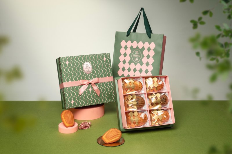 法式玛德莲 I 法式经典 x 黄金白玉 x 墨玉芝香 - 蛋糕/甜点 - 其他材质 粉红色