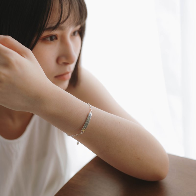 字母敲字手链 - 手链/手环 - 银 银色