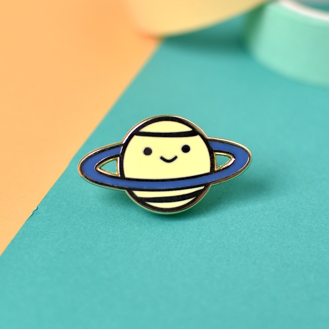 土星胸针（星期六） - 徽章/别针 - 其他金属 金色