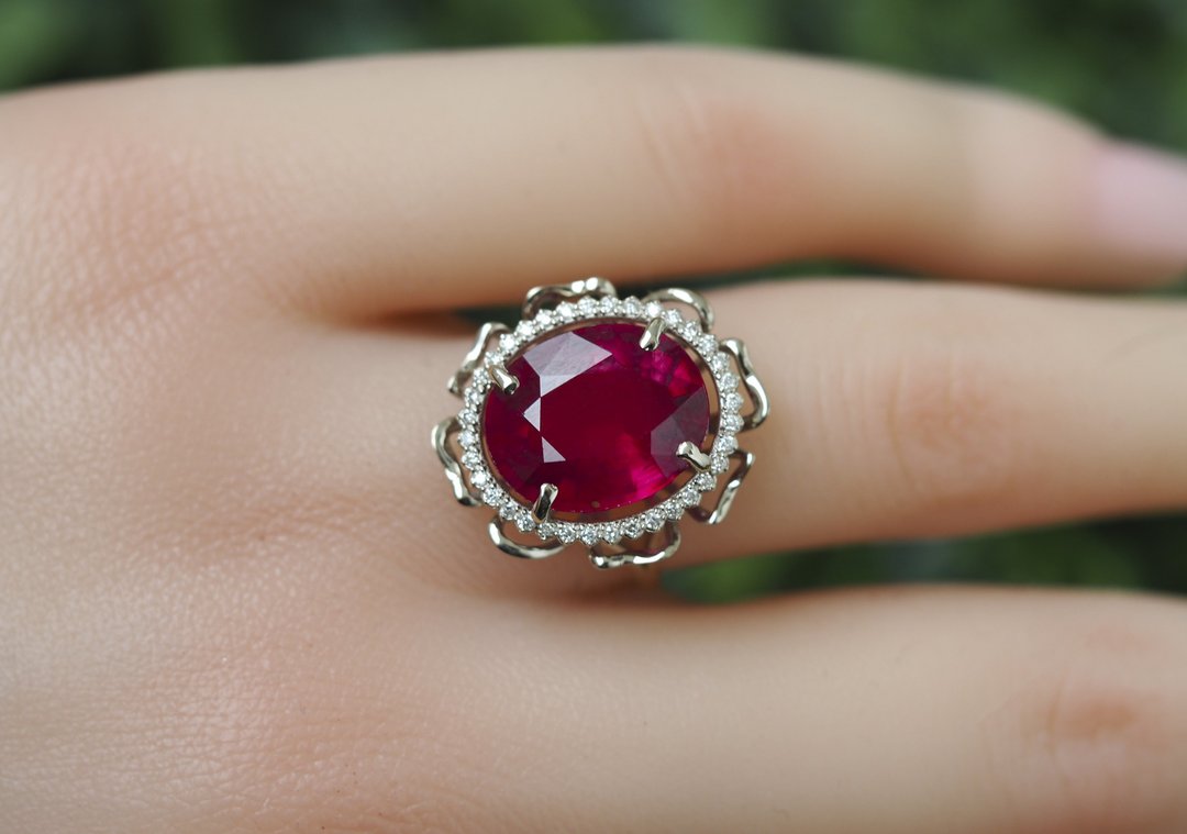 Massive flower 14k gold ring with ruby and diamonds - 戒指 - 贵金属 金色