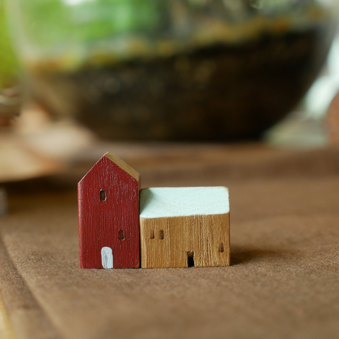 Little House (HA28) decorative items Set of 2 - 摆饰 - 木头 多色